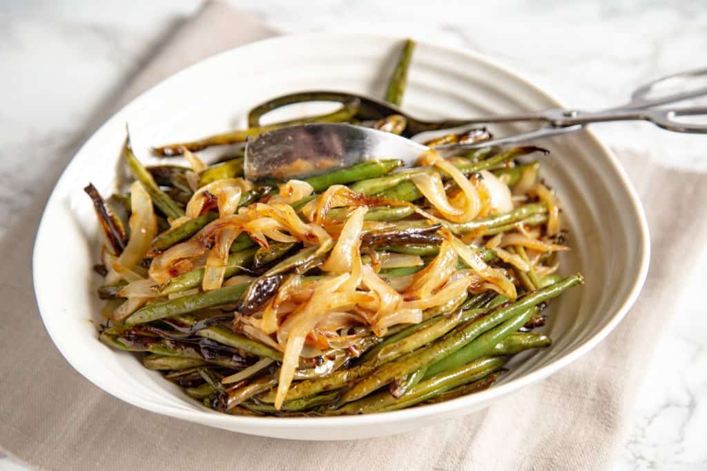 Green Beans with Caramelized Onions